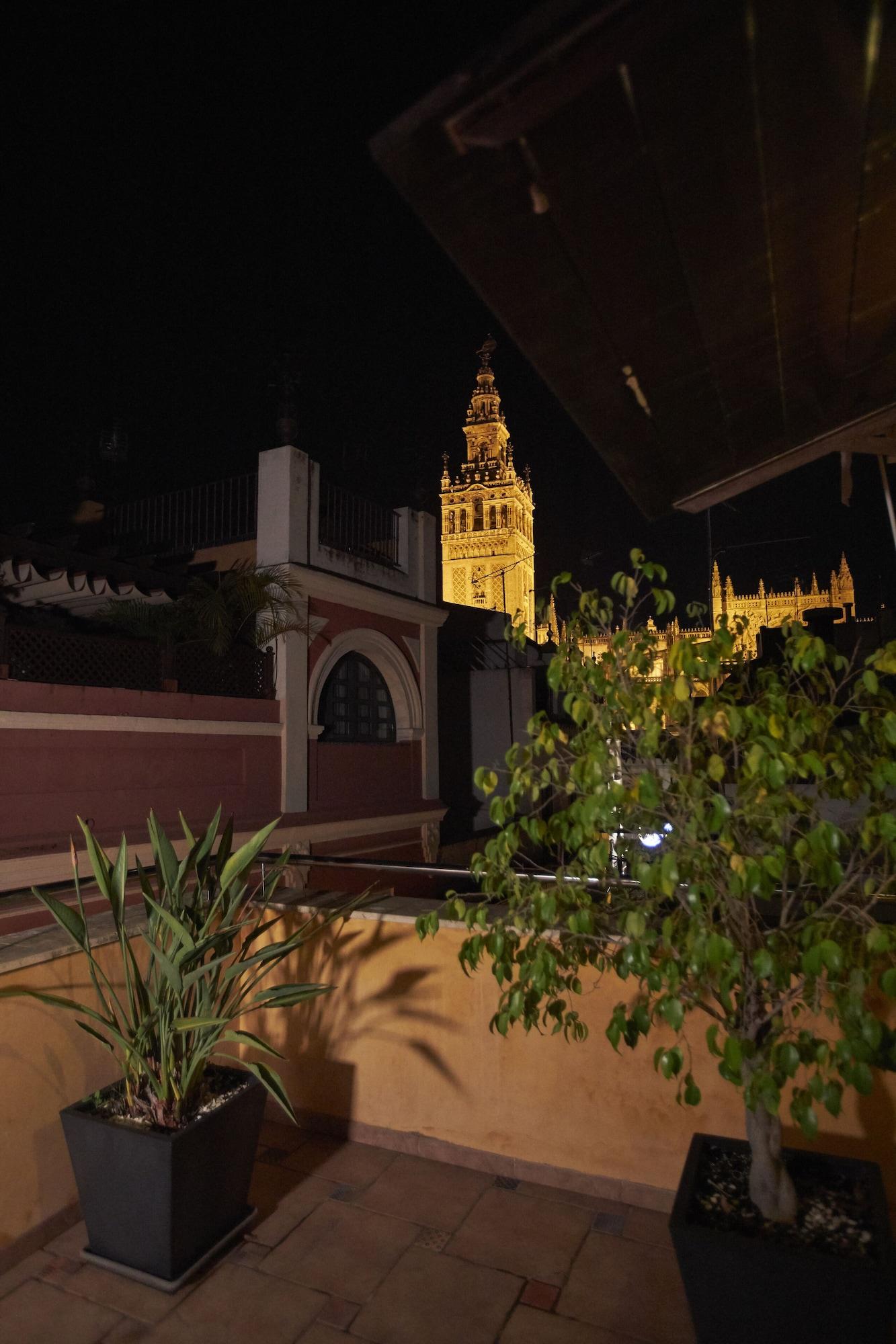 U-Sense Sevilla Centro ภายนอก รูปภาพ