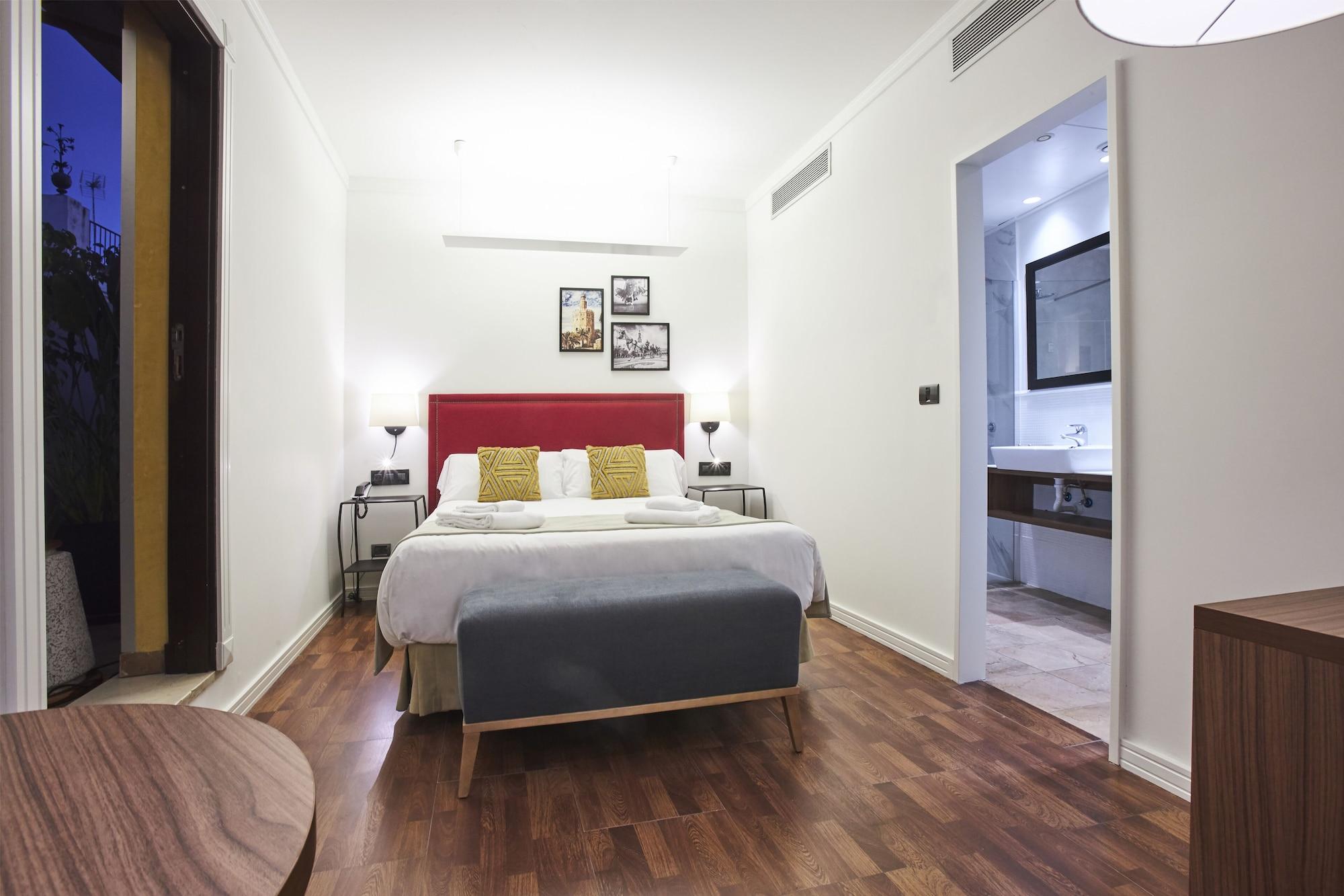 U-Sense Sevilla Centro ภายนอก รูปภาพ